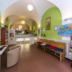 Mango Praha