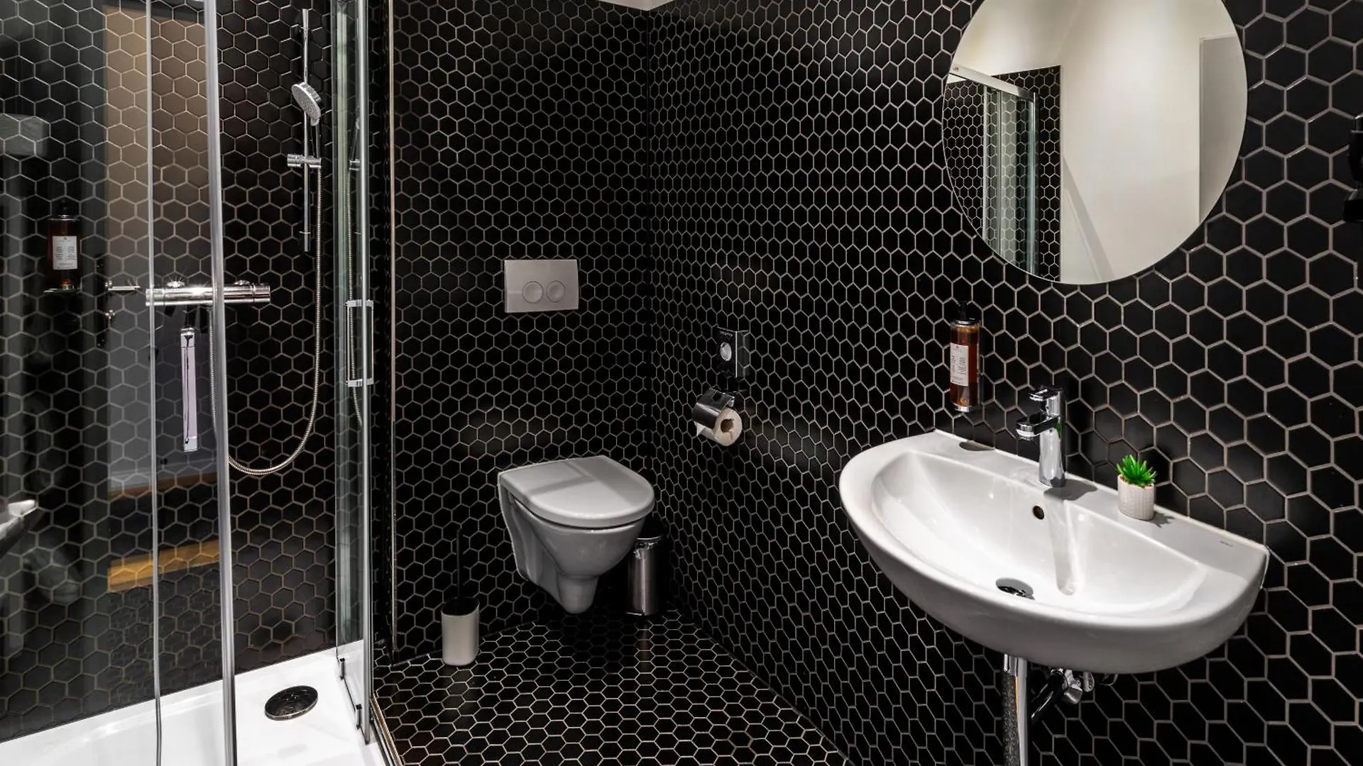 **** Aparthotel Vn17 Rooftop Suites By Adrez Prag Tschechische Republik