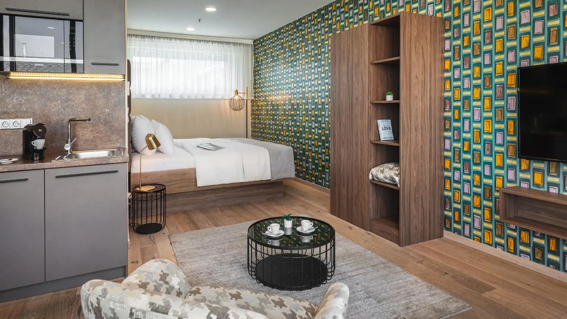 براغ Vn17 Rooftop Suites By Adrez 4*,